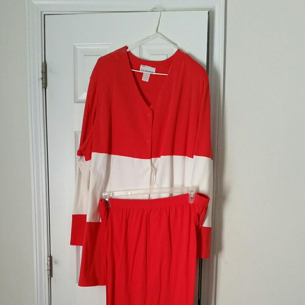 Coral and white two piece set