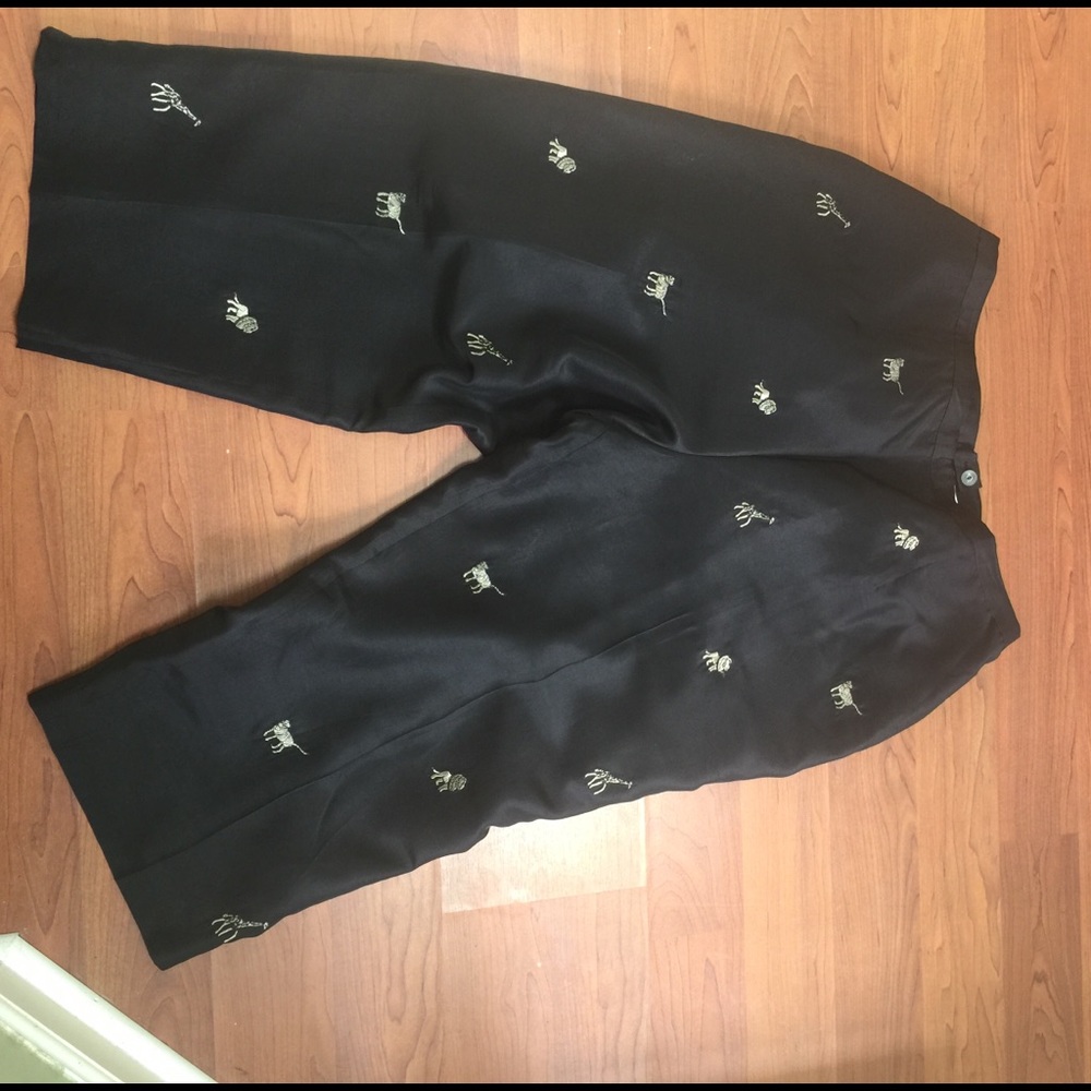 Black silk Capri pants