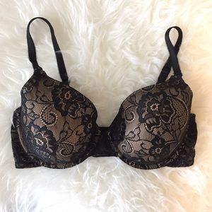 Lace nursing bra