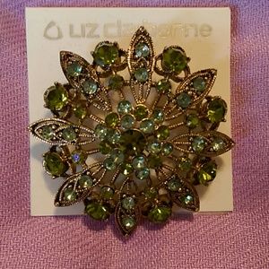 Green brooch