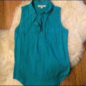 NWOT LOFT green sleeveless blouse