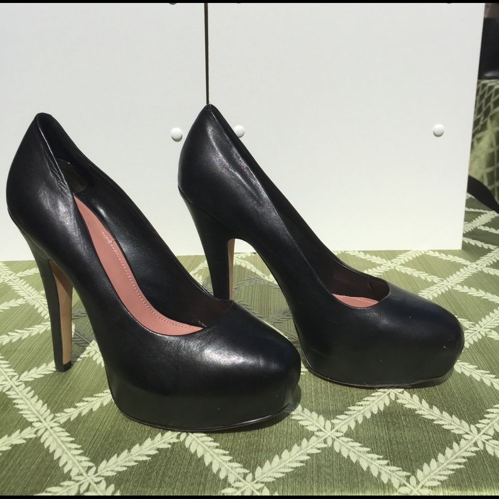 Vince Camuto