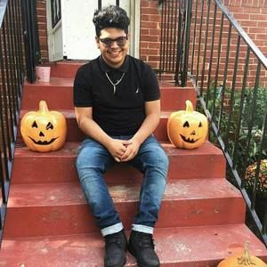 Meet your Posher, Erick