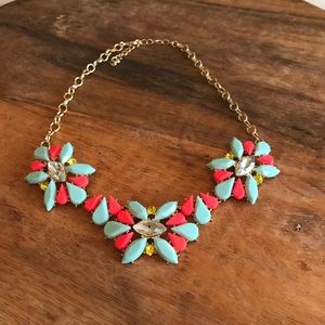 Statement necklace