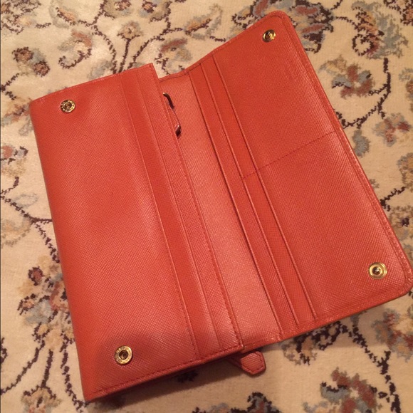 ‼️SOLD‼️ - Picture 2 of 8