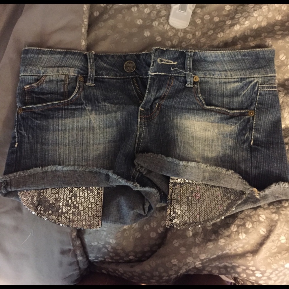 shorts with sparkly pockets