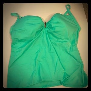 Tankini top Victoria's Secret 38D. Never worn