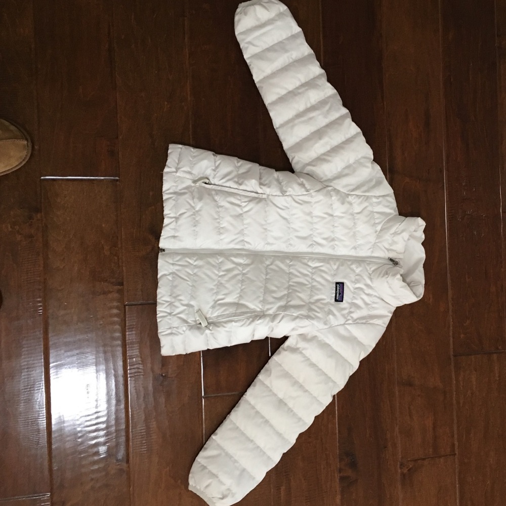 Patagonia white jacket