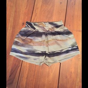 Wilfred watercolor silk shorts from Aritzia