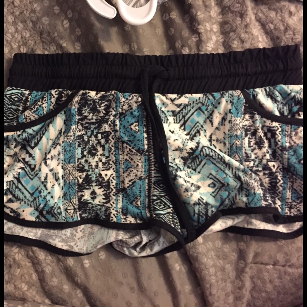 soft tie flowy shorts