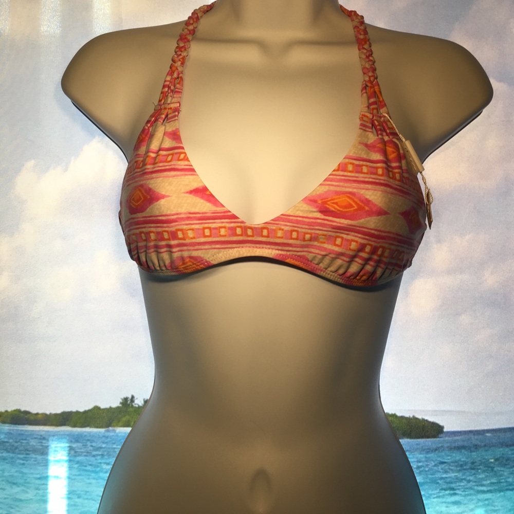 Frankies  Bikinis - Picture 6 of 8