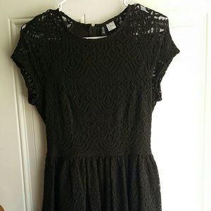 Black lace dress