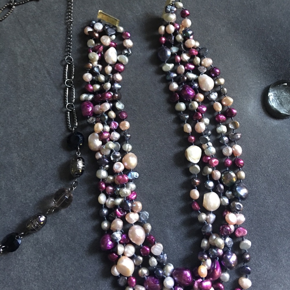 Jewelry - Picture 2 of 3