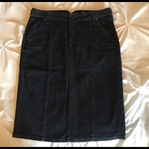 Old Navy Dark Jean Skirt