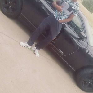 Meet your Posher, Darius