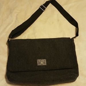 Lucky brand messenger bag