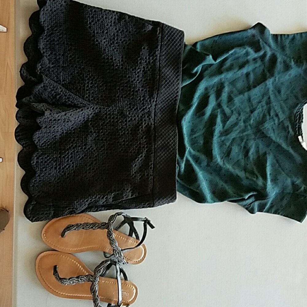 NWOT Loft scalloped shorts size 6