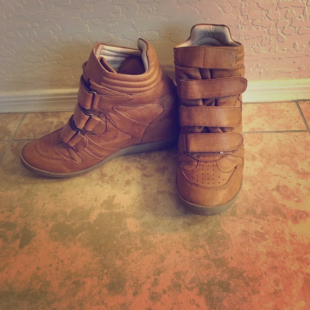 Steve Madden Wedges