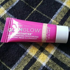GlamGlow Illuminating Moisturizer