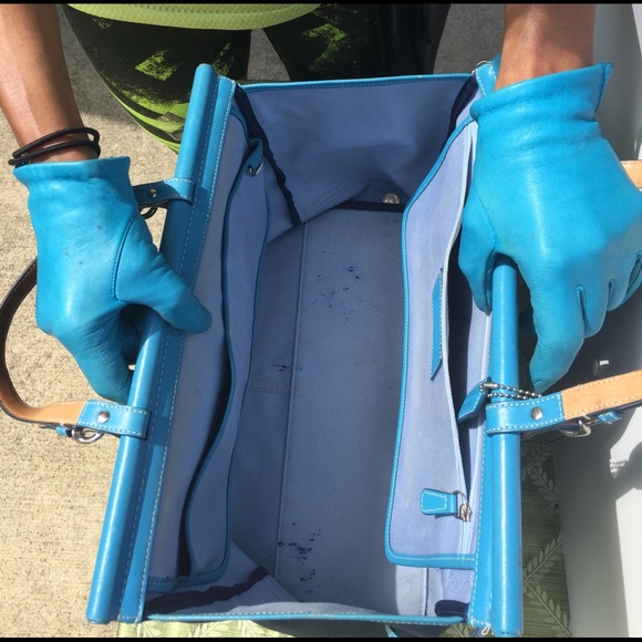 Coach - Picture 2 of 2