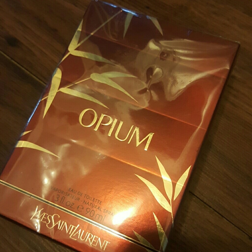 Opium yves saint laurent