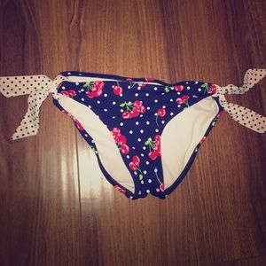 Adorable justice swimsuit bottom!