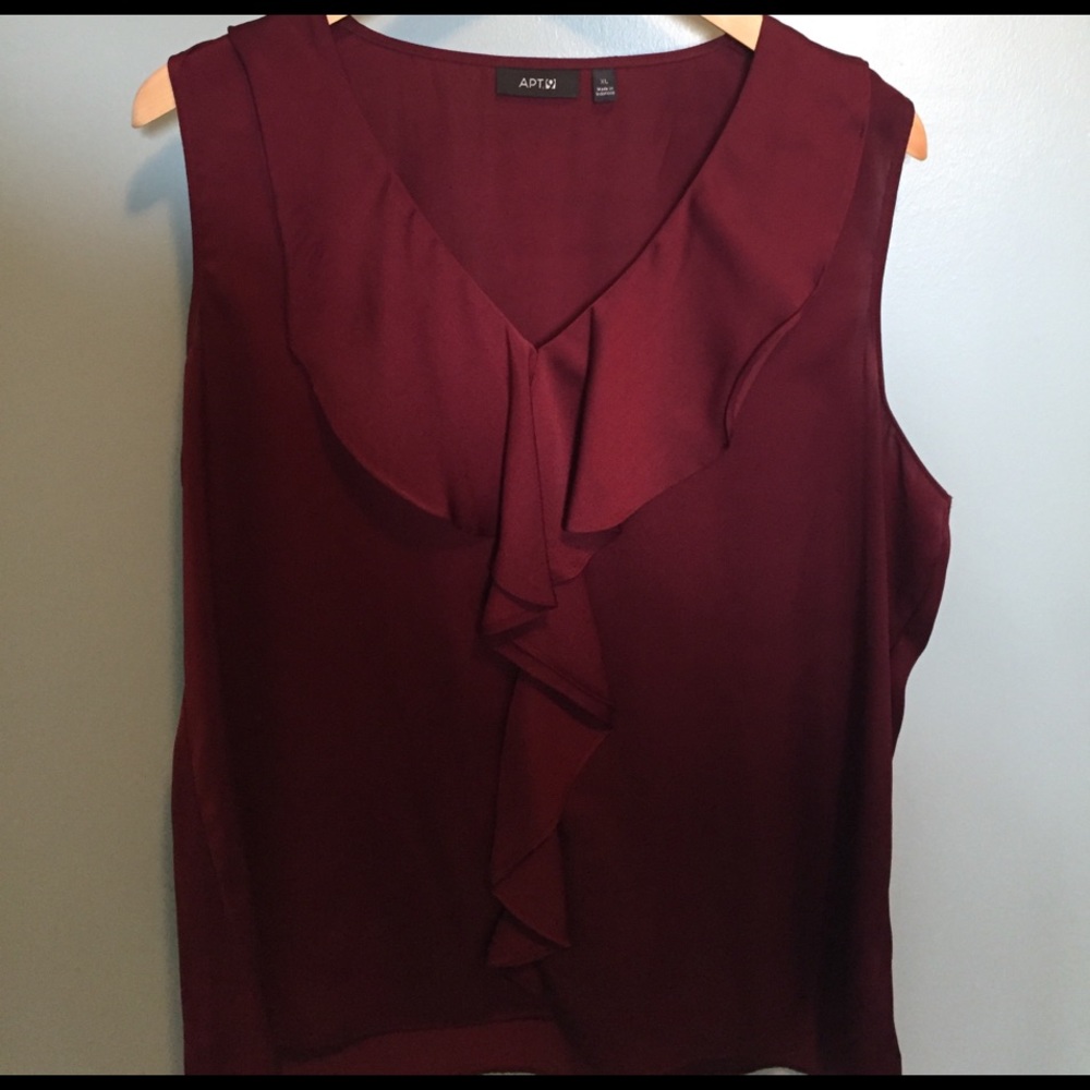 Sleeveless silky blouse