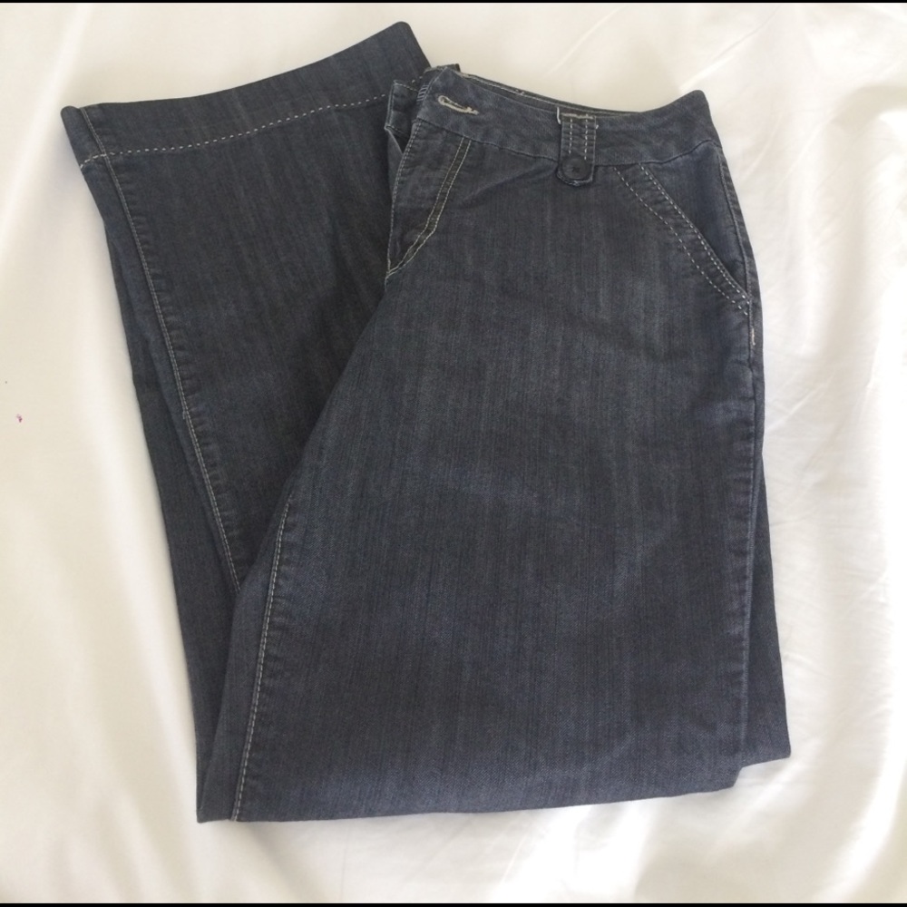 Dressy Jeans - Picture 2 of 6