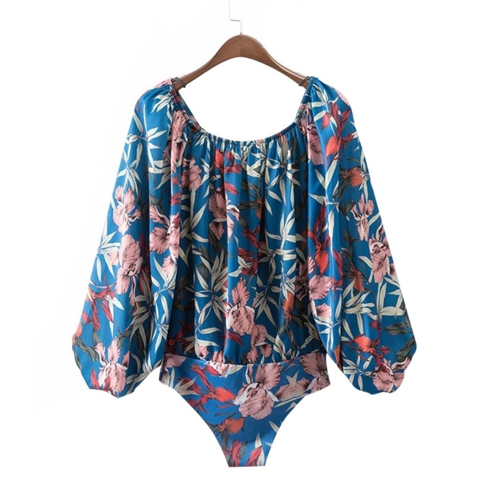 Bell Bodysuit - Picture 4 of 6