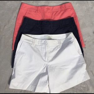 **SOLD** BUNDLE OF 3 ANN TAYLOR LOFT SHORTS SZ 8
