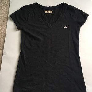 Black v neck shirt