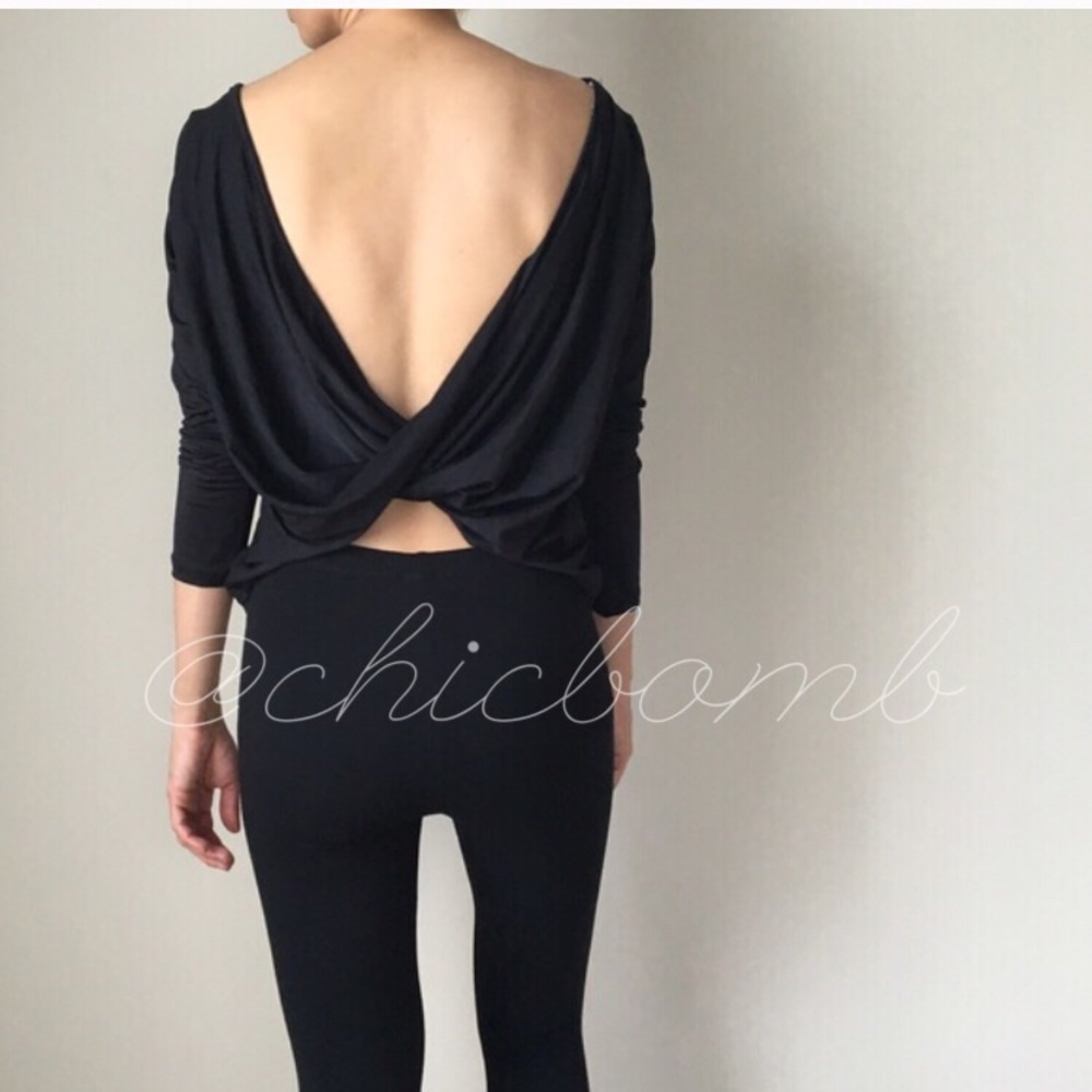 Open back long sleeve top. - Picture 3 of 4