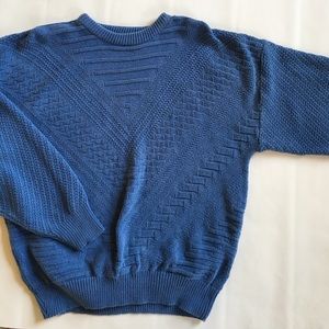Big blue vintage knit sweater