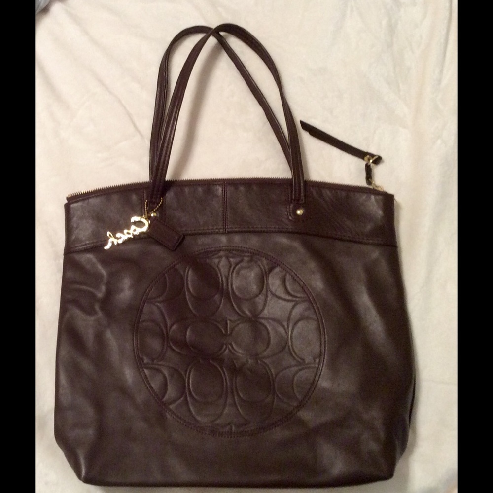 Coach Laura Tote.  EUC