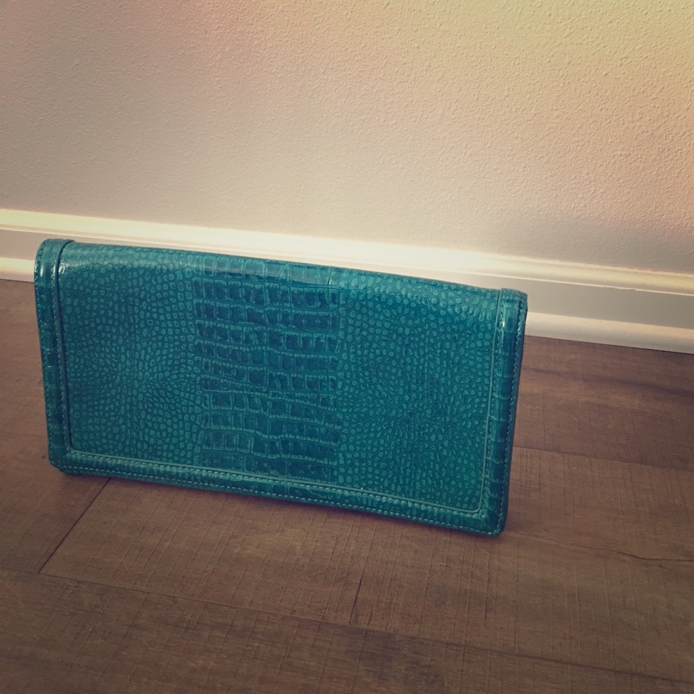Banana Republic turquoise clutch