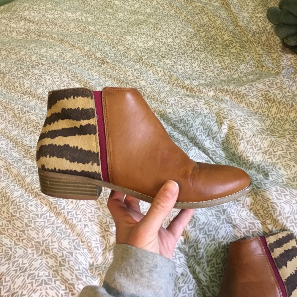 Dolce vita booties!