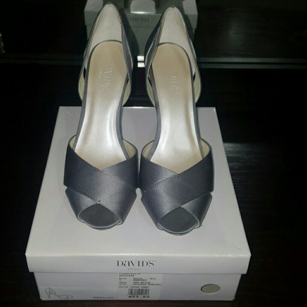 David's Bridal Savannah Criss Cross Peep Toe Pumps
