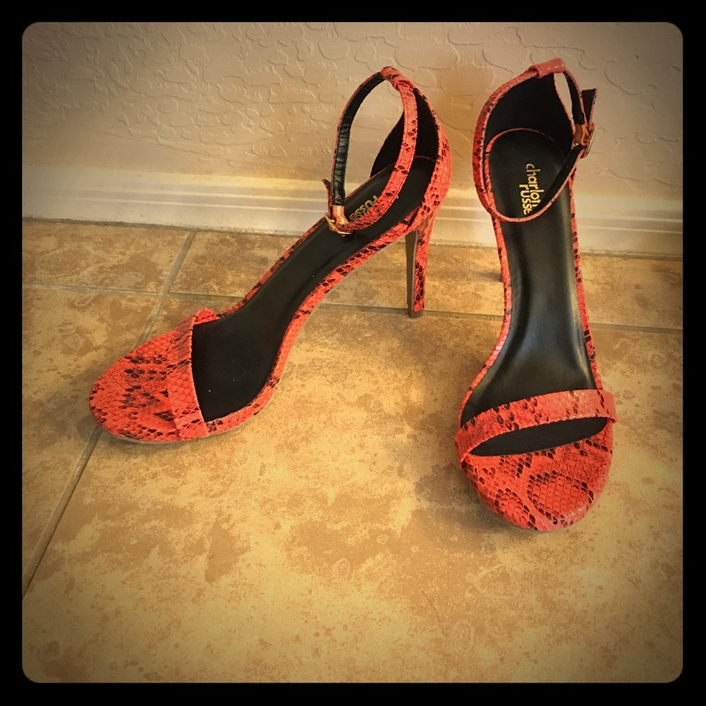 Solid orange and black heels size 9