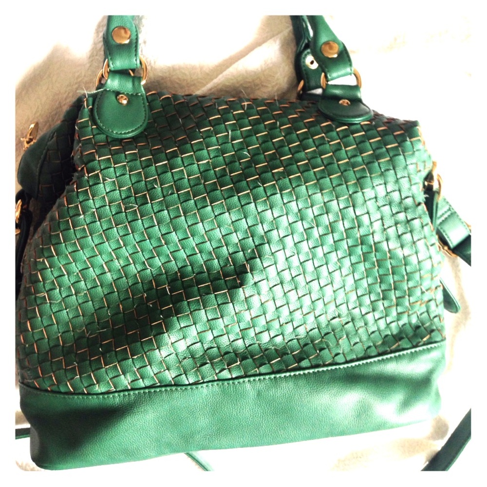 Deux Lux brand bag.