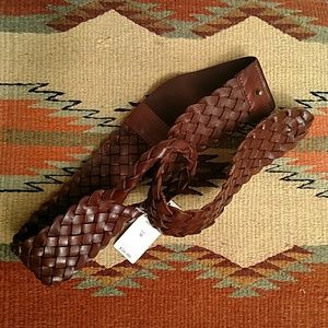 Woven leather belt