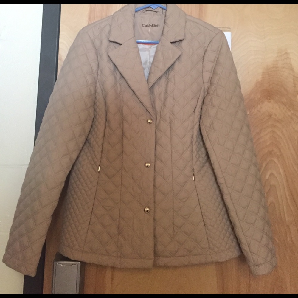 Make an offer!!NWT Calvin Klein Quilted Jacket