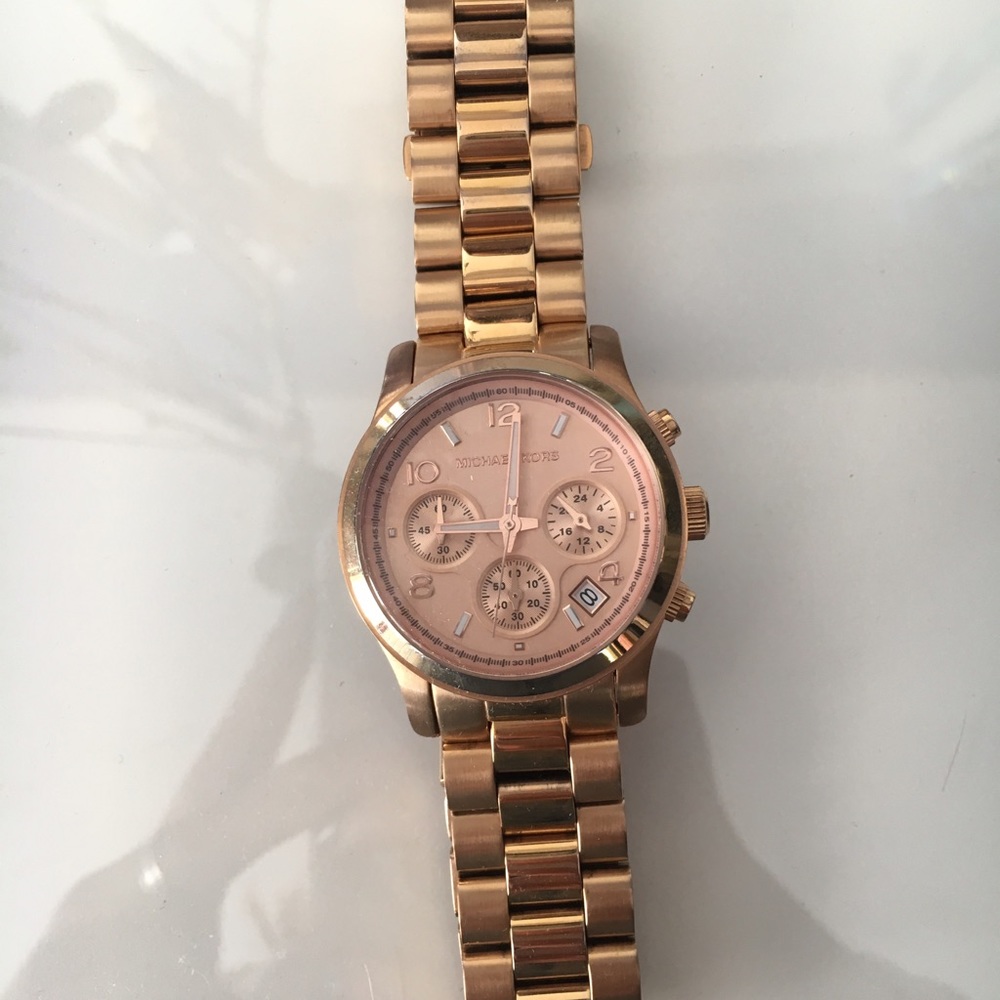 Michael Kors rose gold watch
