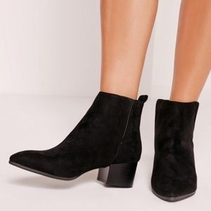⚡️FINAL⚡️ Missguided Ankle Black Suede Boots 7 NIB