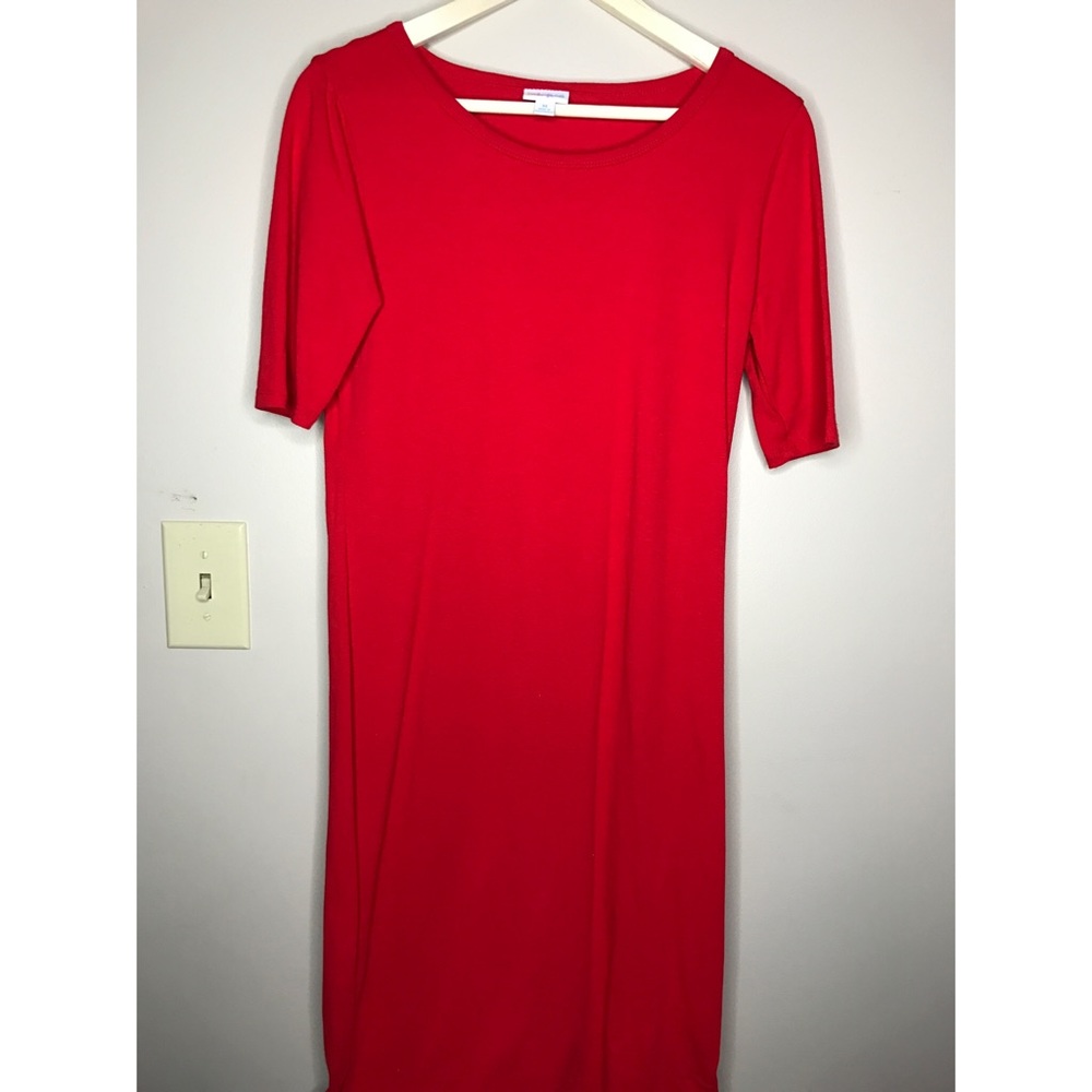 Julia Red dress Size Medium