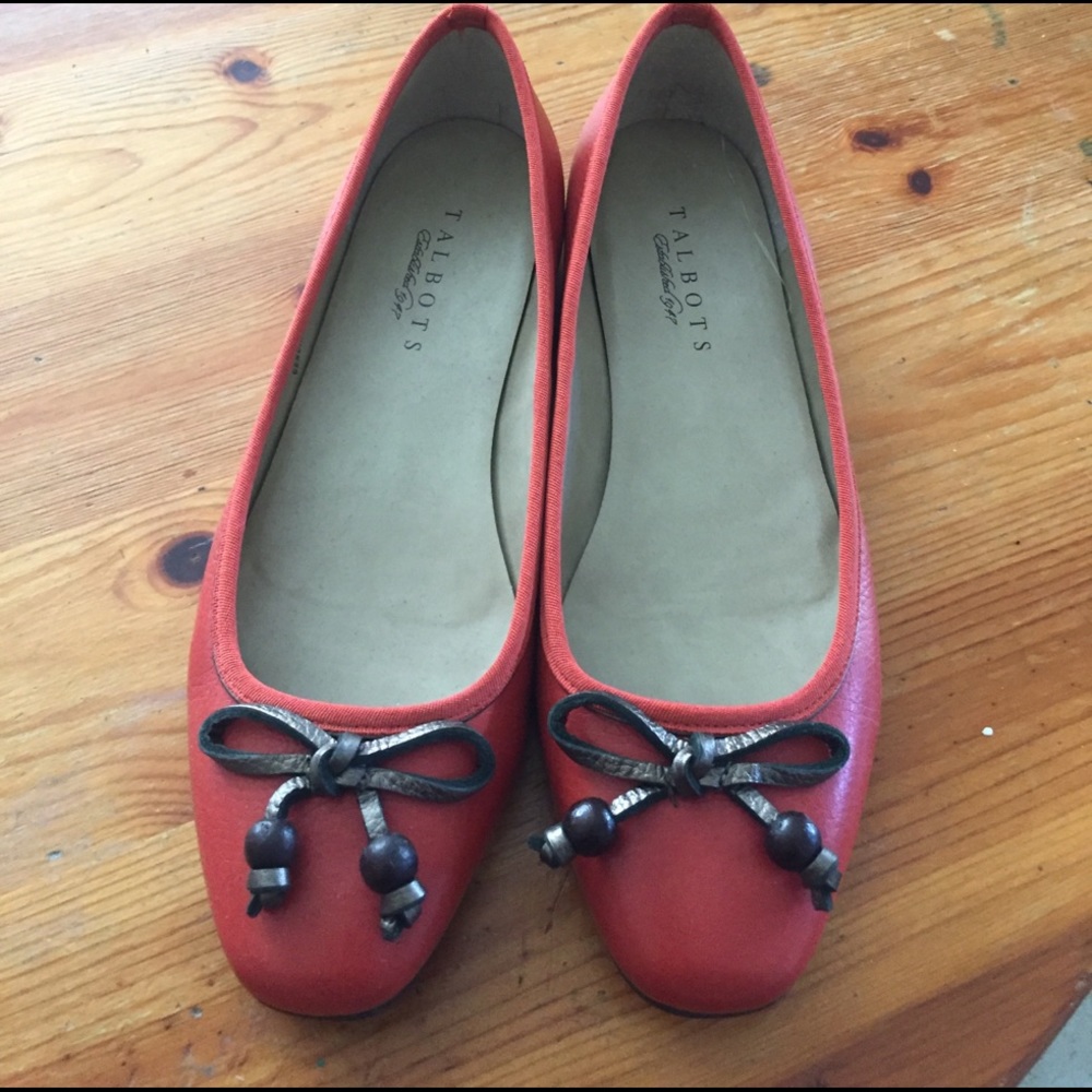 👄Pre loved Burnt Orange Talbot's Flats👄