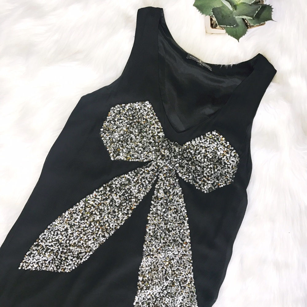 Alexia Admor // sequin bow silk LBD black dress