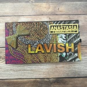 Anastasia Lavish Palette