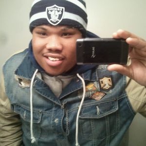 Meet your Posher, Deleon