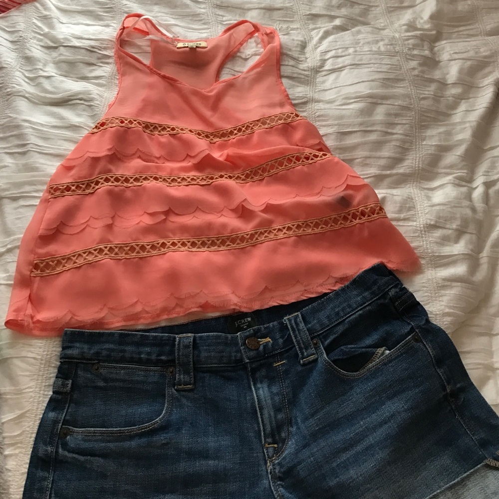 Peachy color tank top