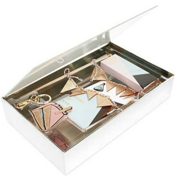 🌿PASTELS BDAY KIT!🌿 - Picture 2 of 8